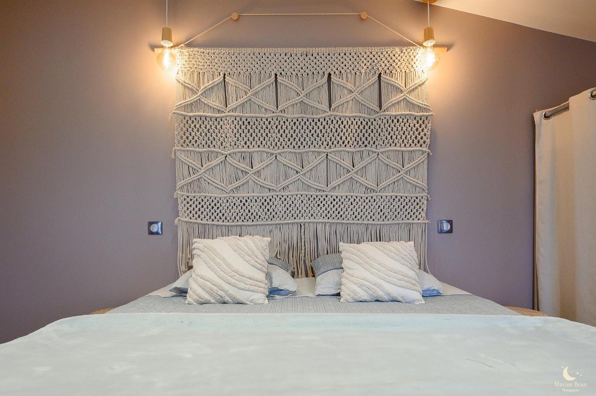 Bed and Breakfast Les Pins Perdus Saint-Ciers-d'Abzac Esterno foto