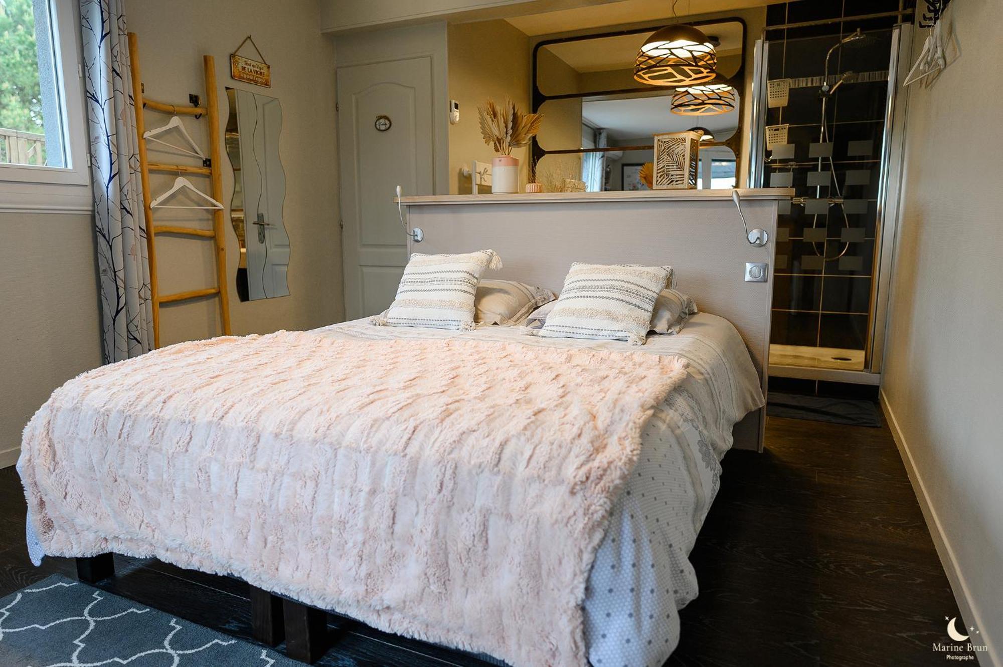 Bed and Breakfast Les Pins Perdus Saint-Ciers-d'Abzac Esterno foto